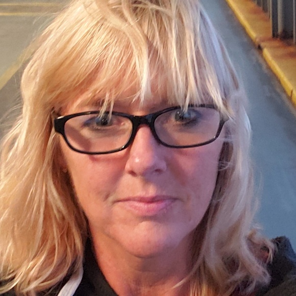 Meet your Posher, Kimberlee - Picture 1 of 1